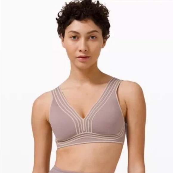 NWT Lululemon Get in Line Bra Violet Verbena/Chrome Size 4 - Picture 2 of 7